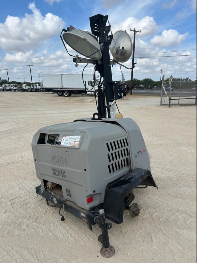 Image of Wacker Neuson LTV6 equipment image 2
