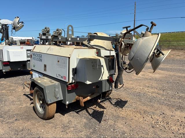Image of Wacker Neuson LTW8K equipment image 3