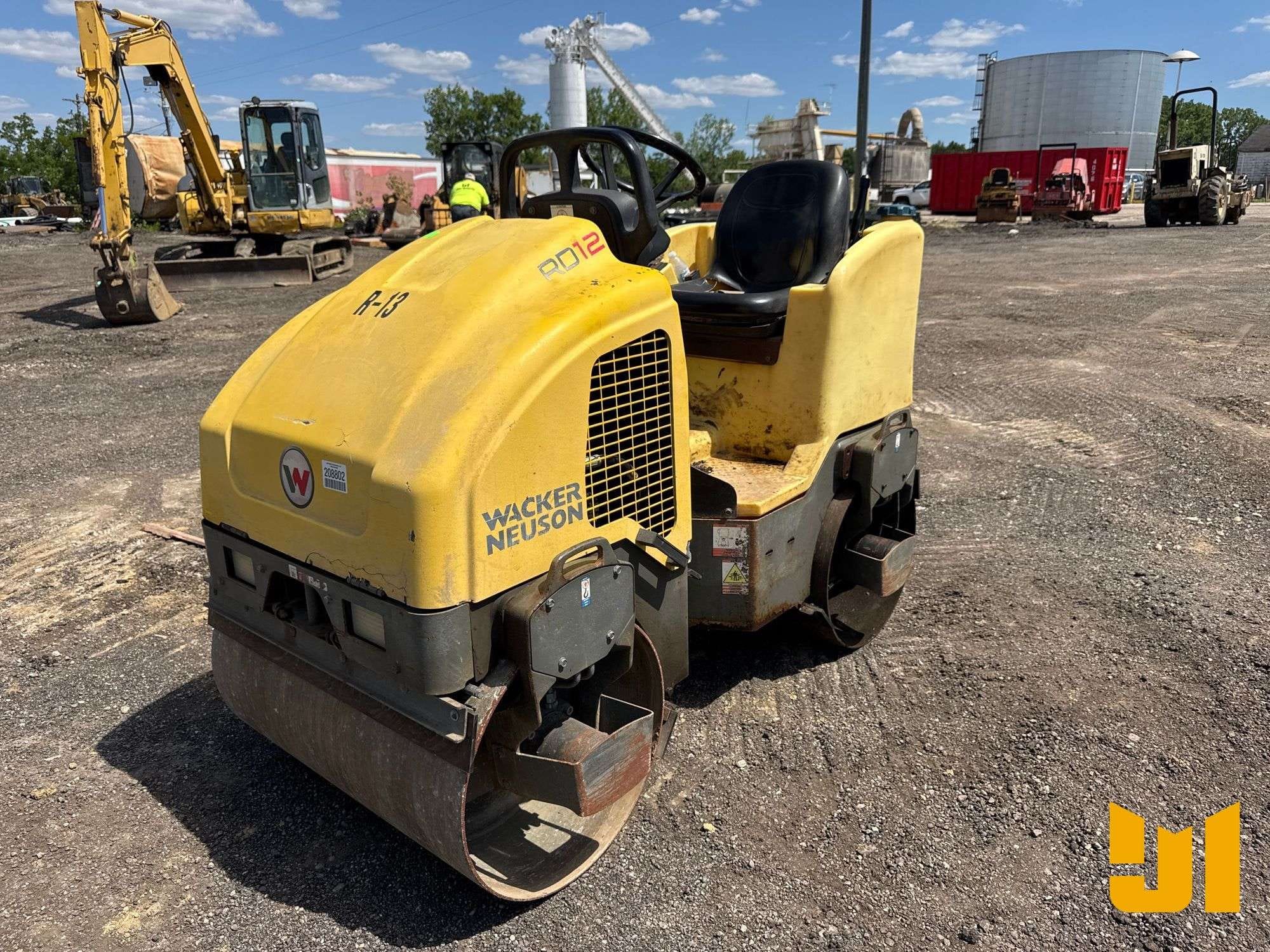 Wacker Neuson RD12 Equipment Image0