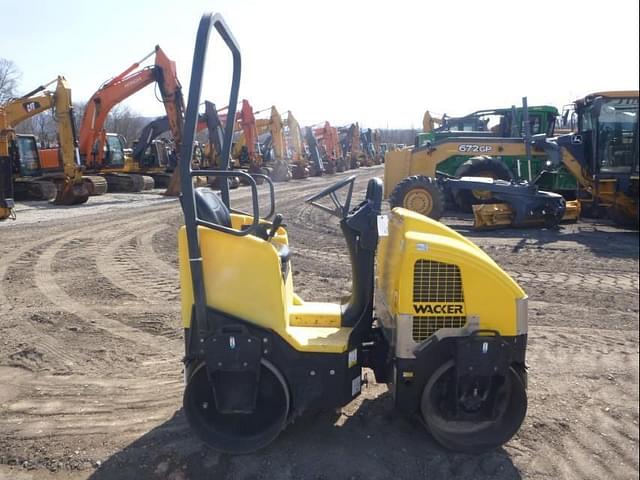 Image of Wacker Neuson RD12 equipment image 2