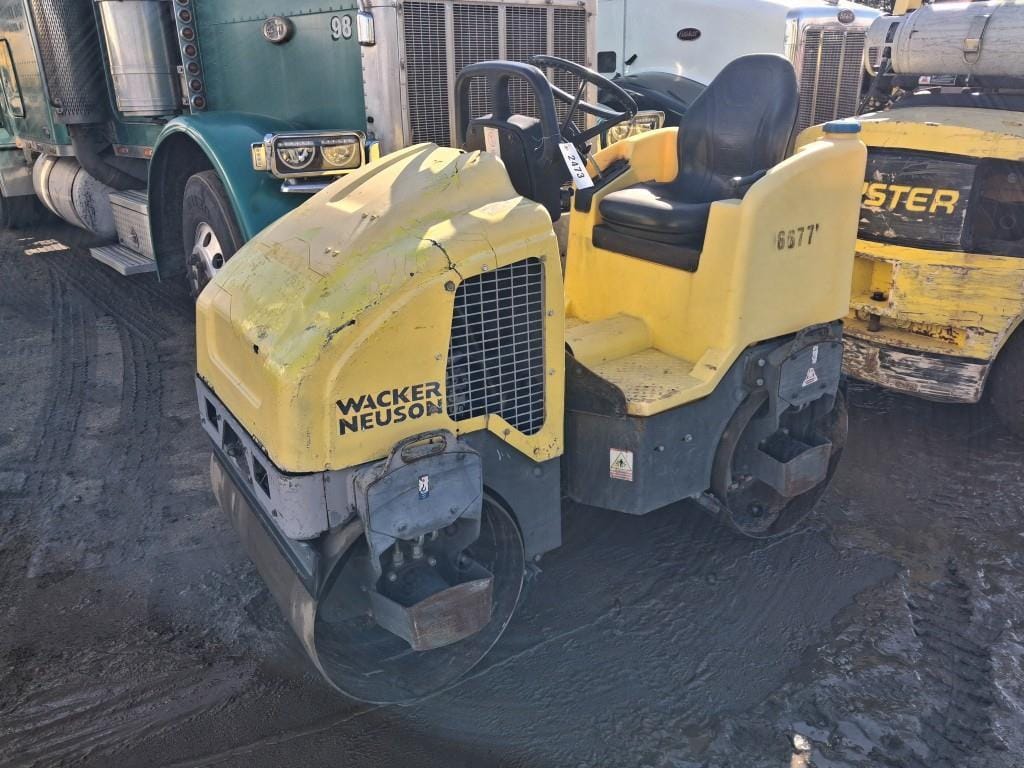 Wacker Neuson RD12 Equipment Image0