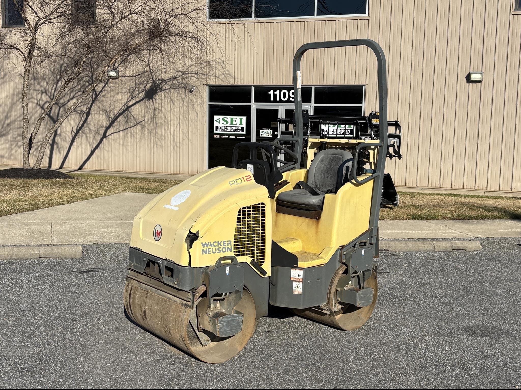 Wacker Neuson RD12 Equipment Image0