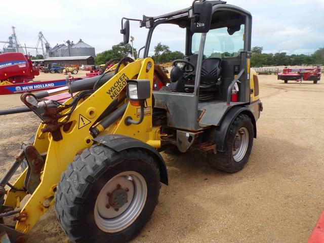 Image of Wacker Neuson WL34 equipment image 3