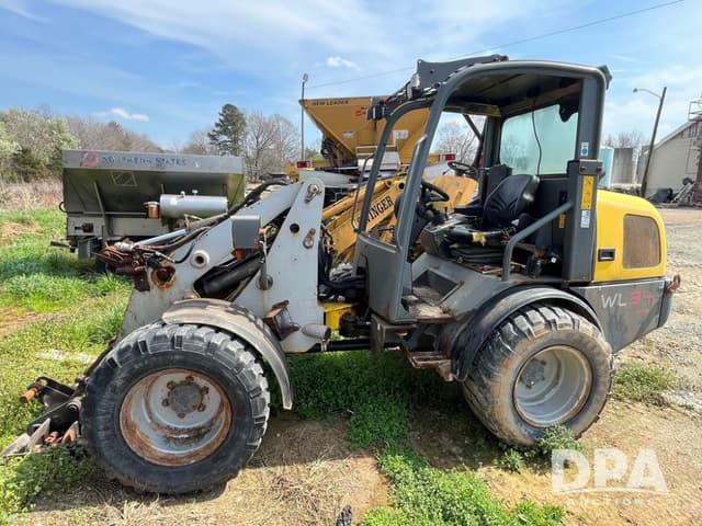 Image of Wacker Neuson WL34 equipment image 3