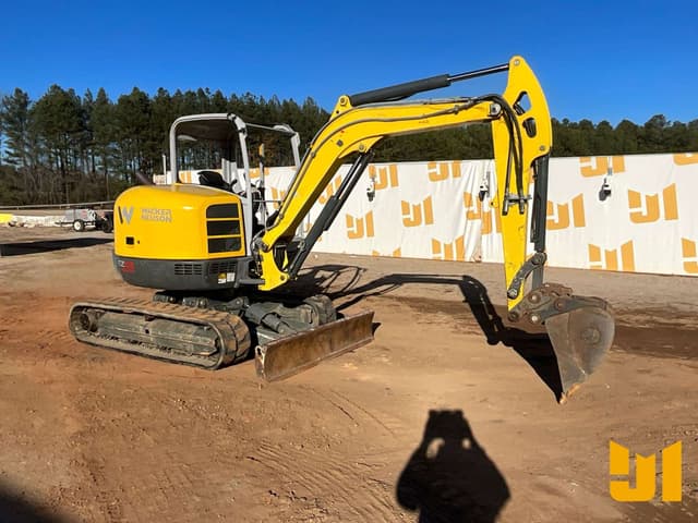 Image of Wacker Neuson EZ53 equipment image 2