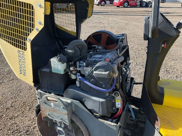 Image of Wacker Neuson ROLLER RD16 equipment image 4