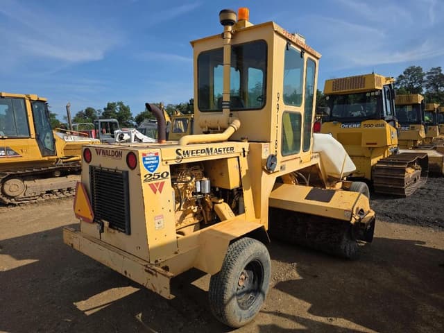 Image of Waldon Sweepmaster 250 equipment image 2