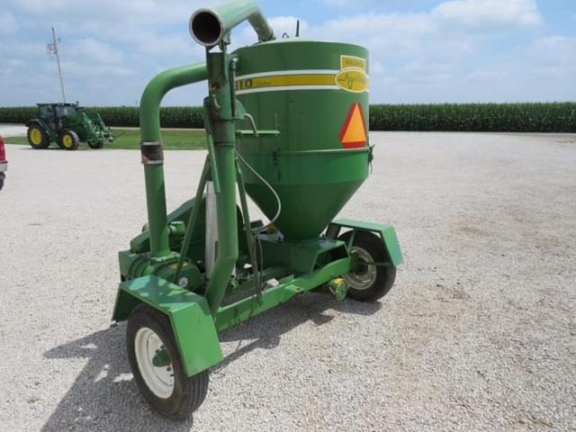 Image of Walinga Agri-Vac 510 equipment image 4