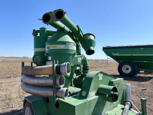 Walinga Agri-Vac 7816DLX Image