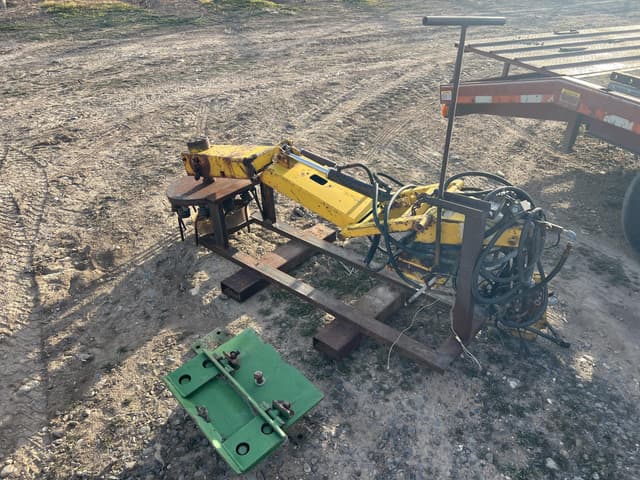 Image of Weed Badger 2030 equipment image 2