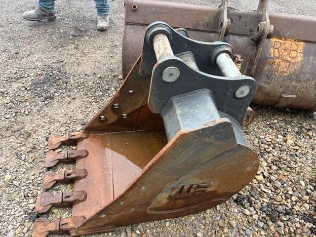 Werk-Brau Volvo ECR88 Equipment Image0