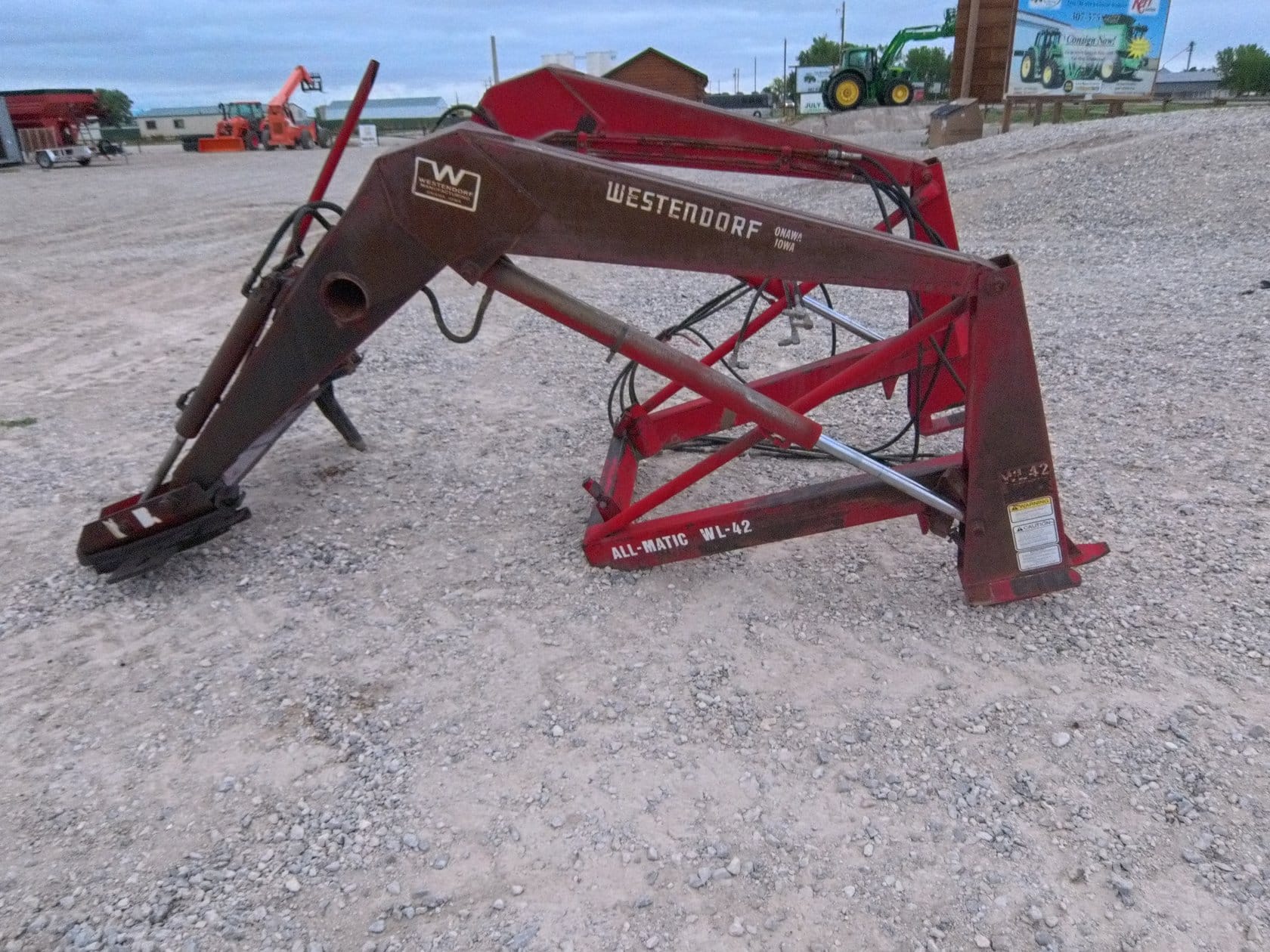 Westendorf WL-42 Equipment Image0