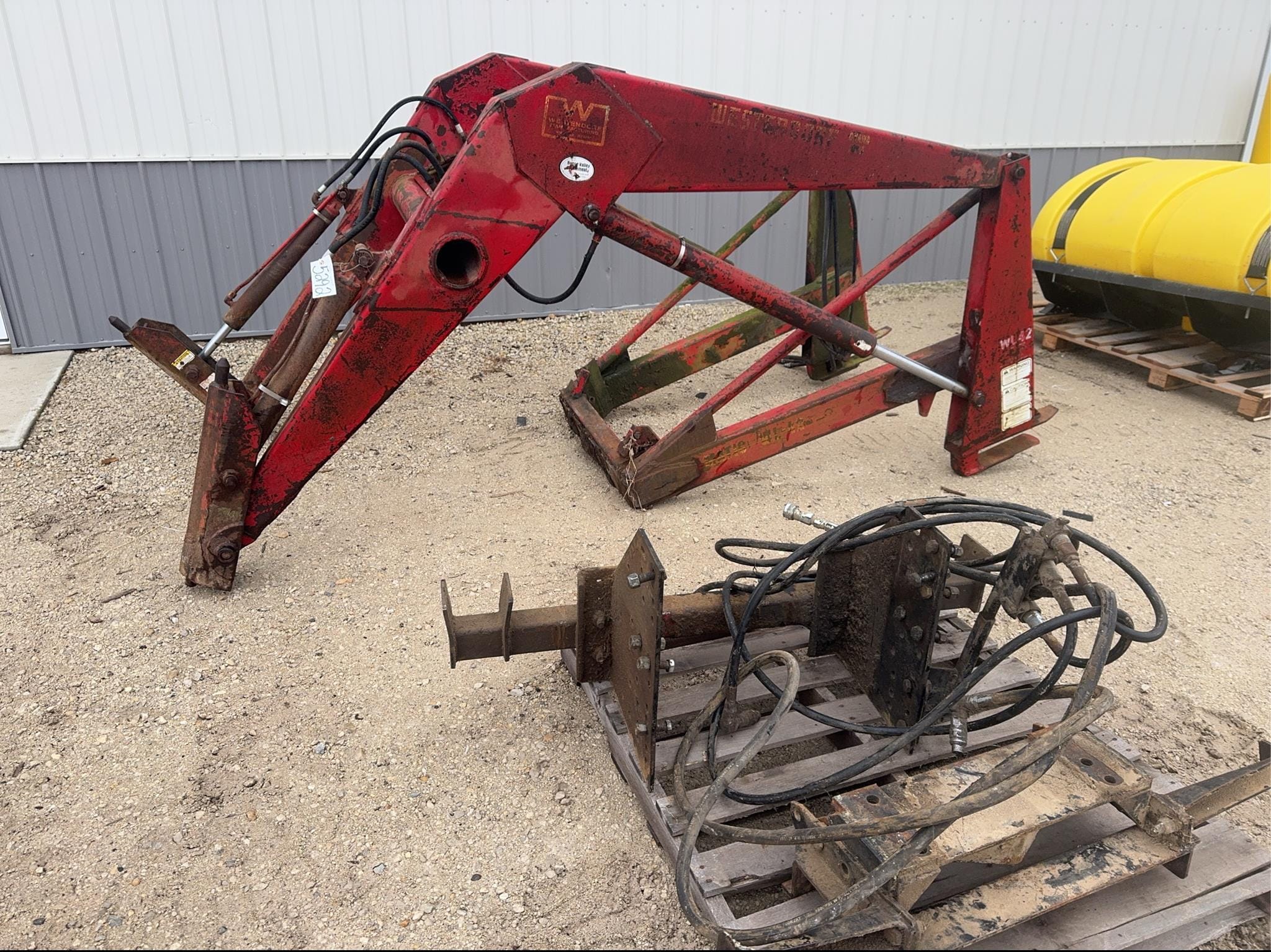 Westendorf WL-42 Equipment Image0