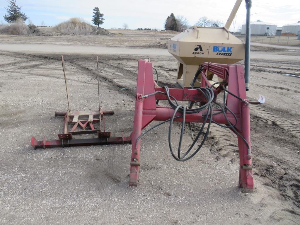 Westendorf WL-42 Equipment Image0