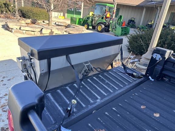 Image of Western Drop 600 equipment image 2