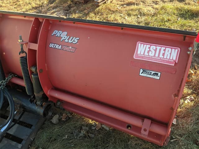 Image of Western Pro Plus II equipment image 3