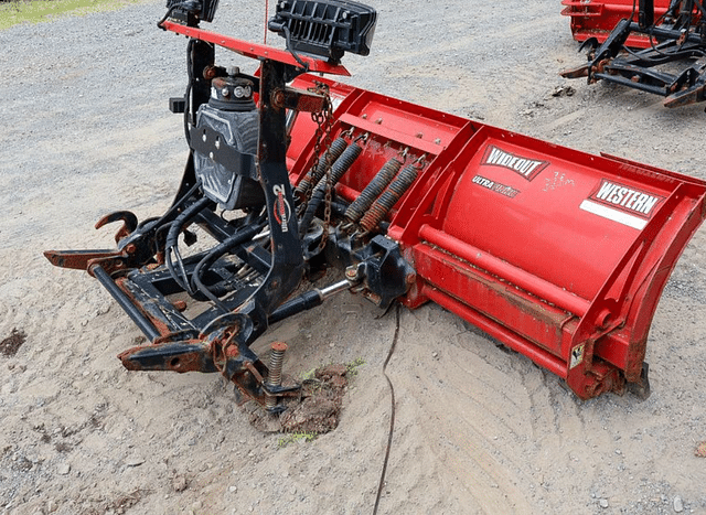 Image of Western Wideout Ultra Finish equipment image 4