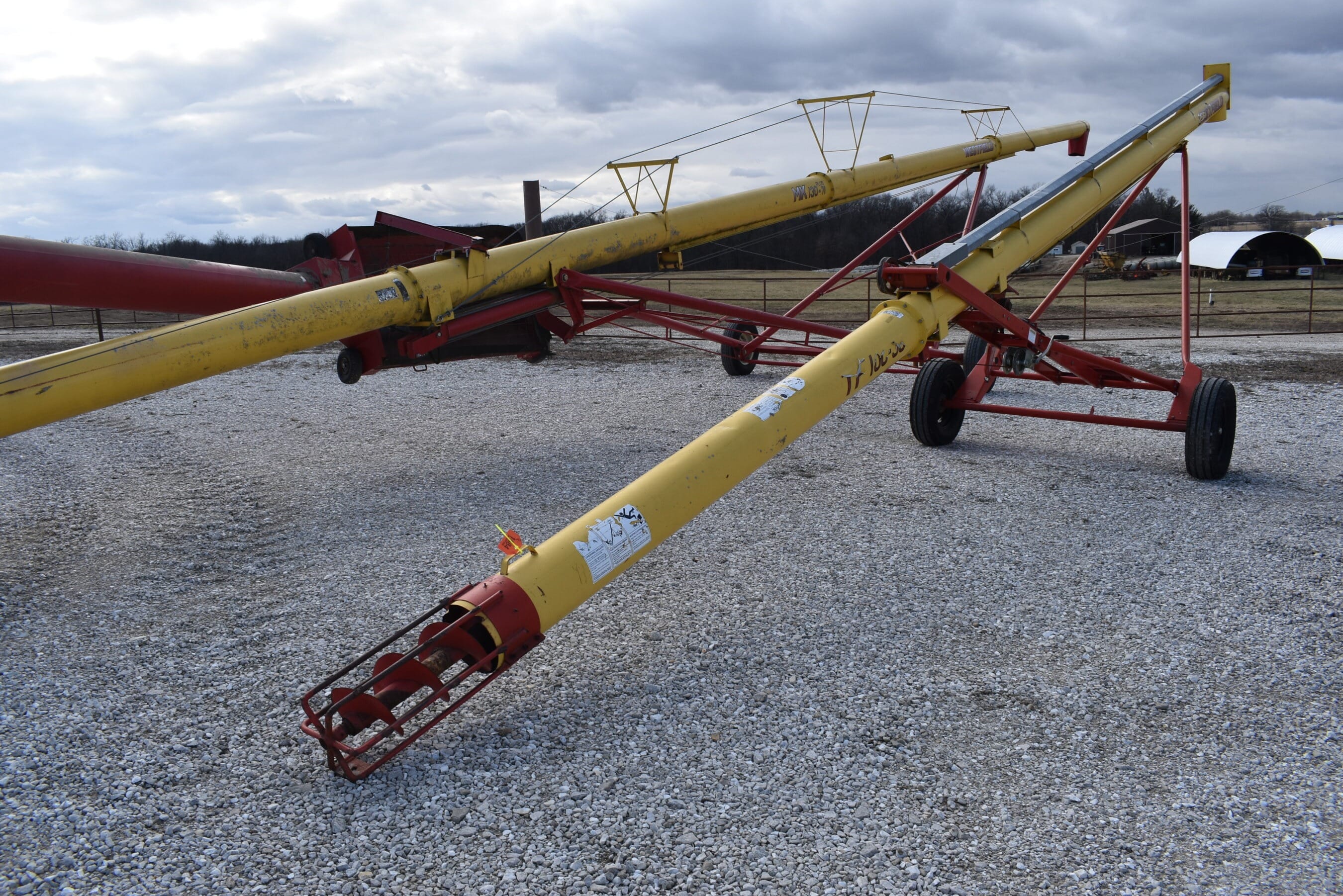 Westfield TF100-36 Equipment Image0