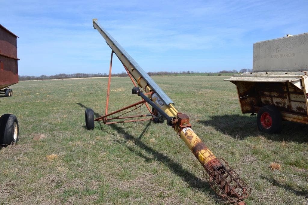 Image of Westfield 8x30 Primary image