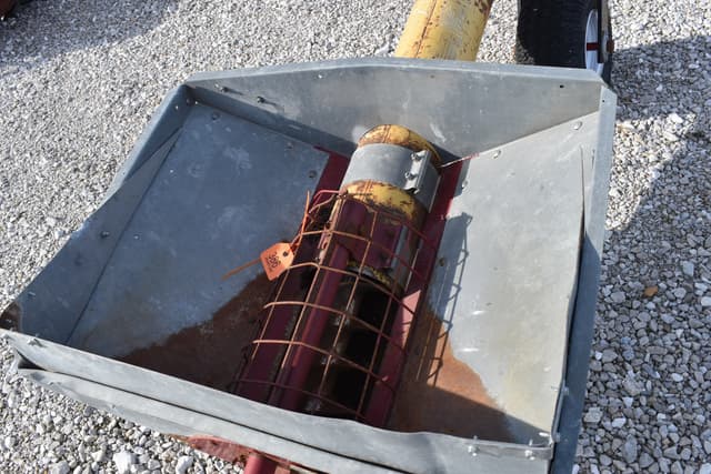 Image of Westfield 8x30 equipment image 4