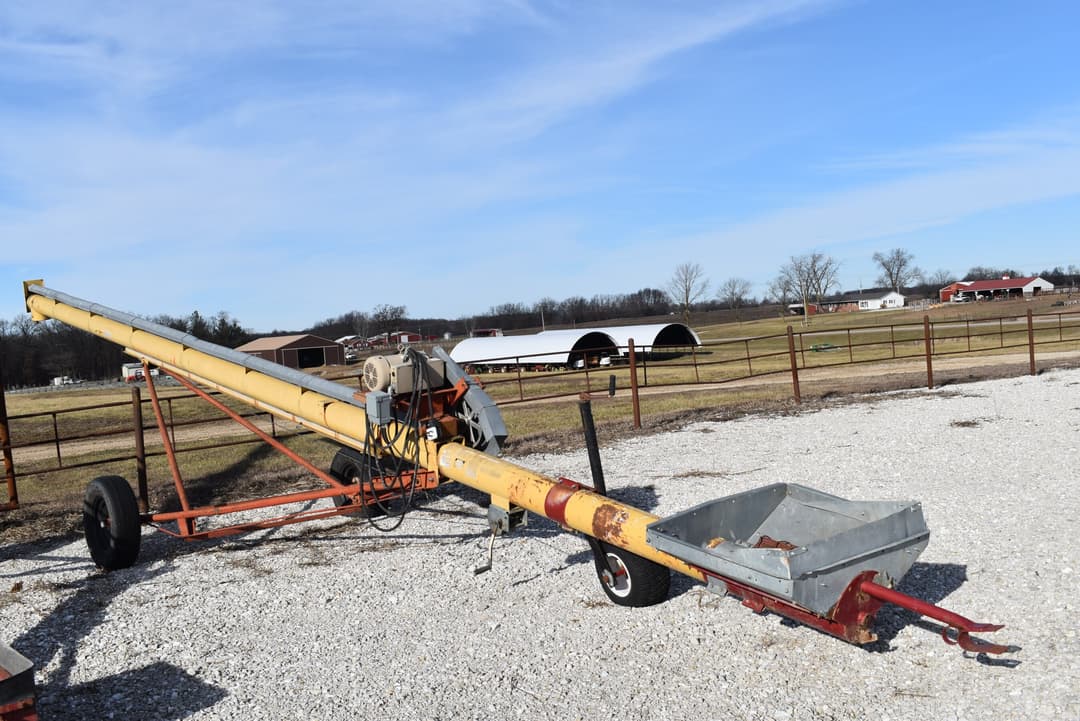 Image of Westfield 8x30 Primary image