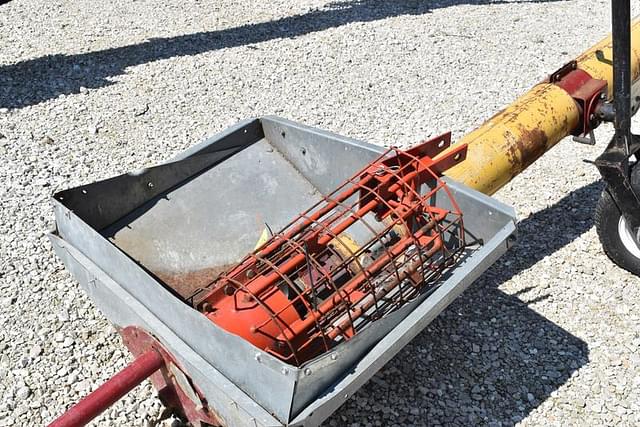 Image of Westfield 8x30 equipment image 4