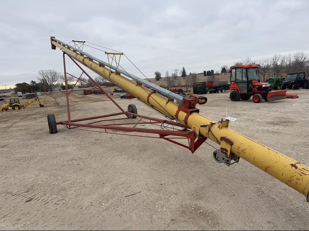 Image of Westfield 10x51 Image 0