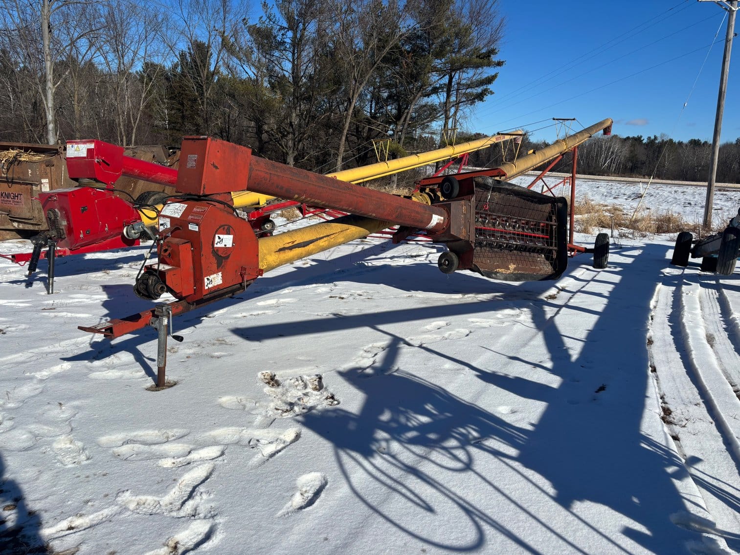 Westfield MK100 Equipment Image0