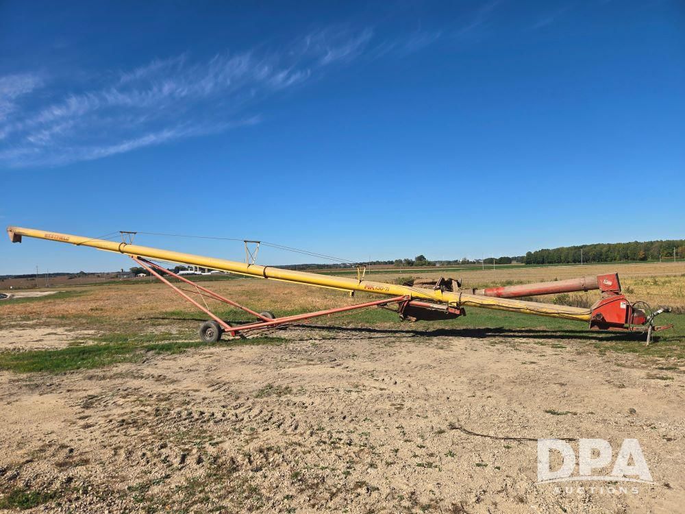 Westfield MK130-71 Equipment Image0