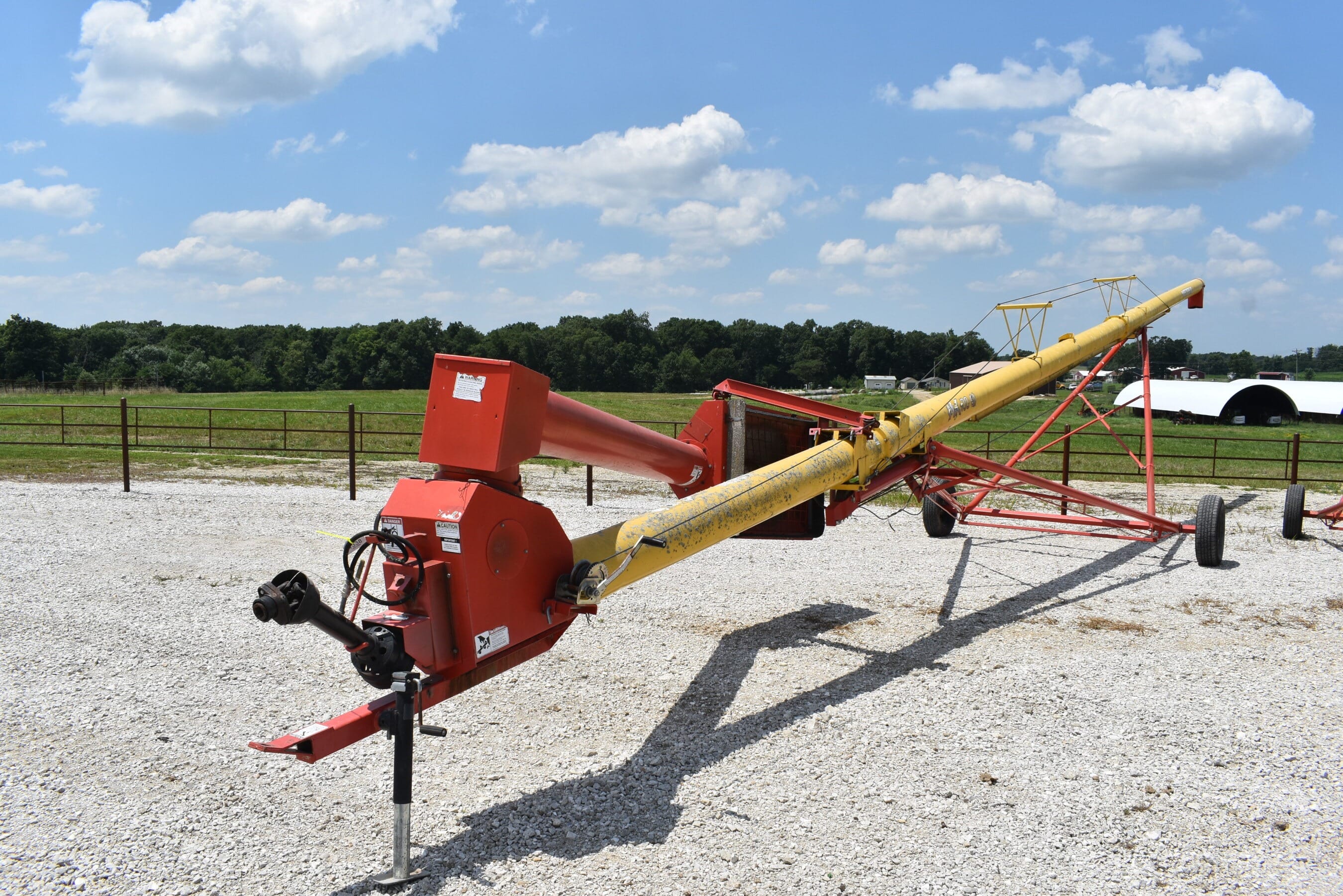 Westfield MK100-61 Equipment Image0