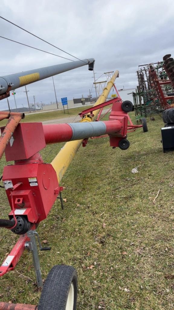 Westfield MK100-61 Equipment Image0