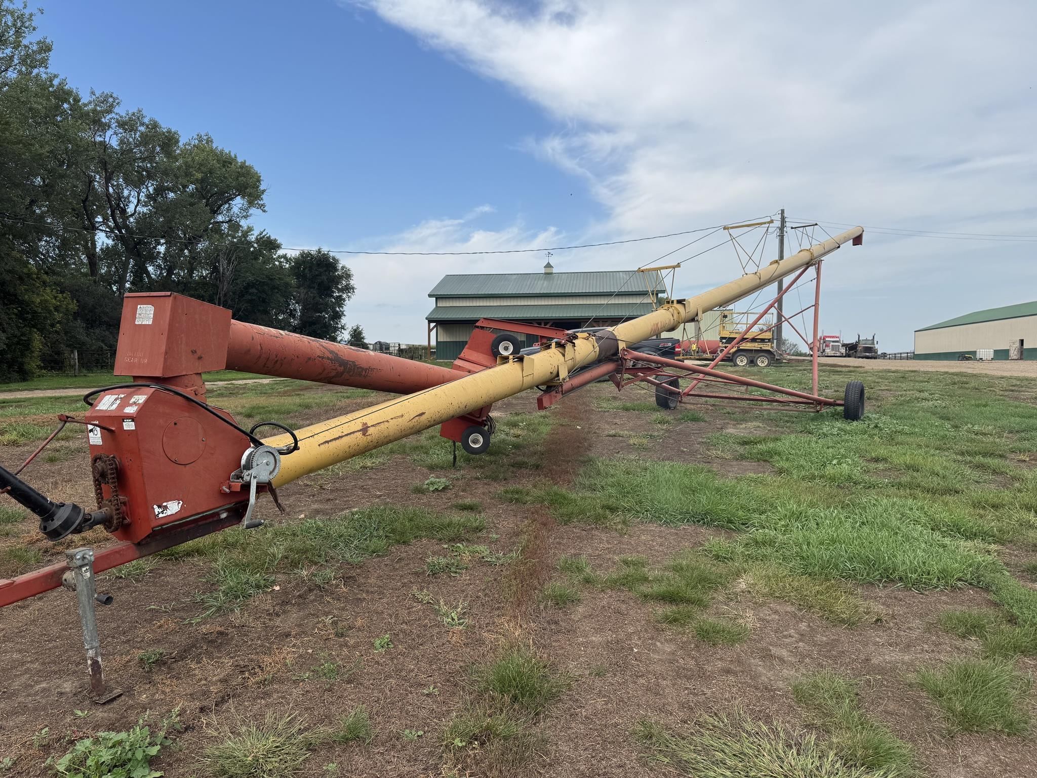 Westfield MK100-71 Equipment Image0