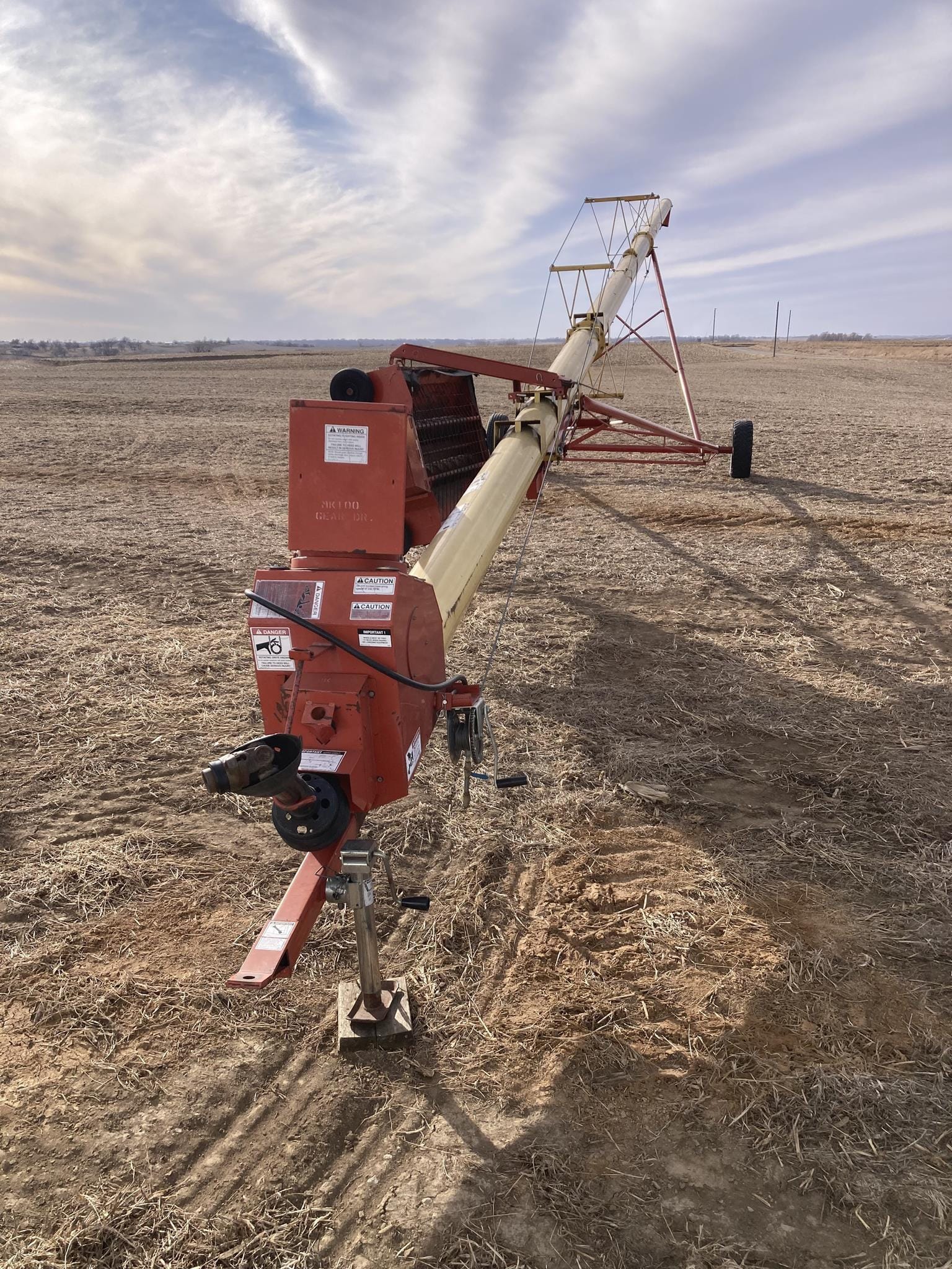 Westfield MK100-71 Equipment Image0