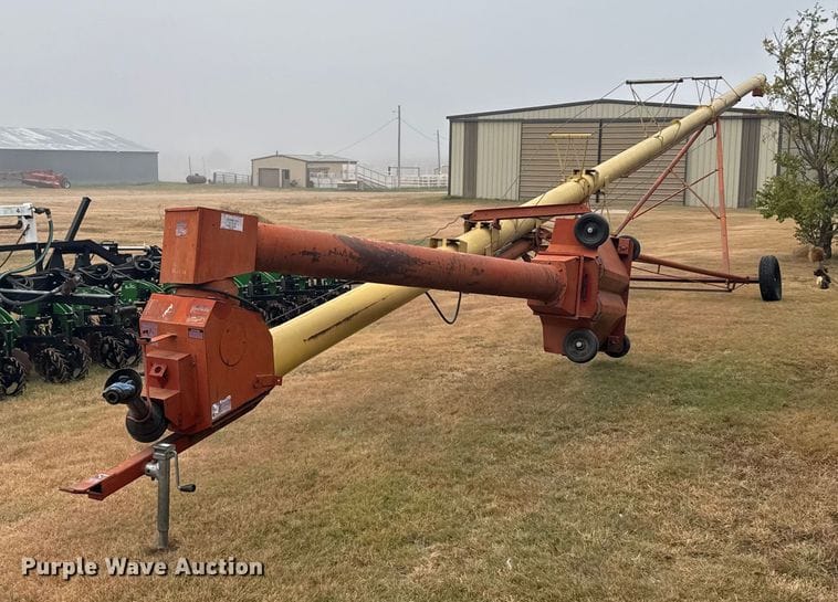 Westfield MK100 Equipment Image0