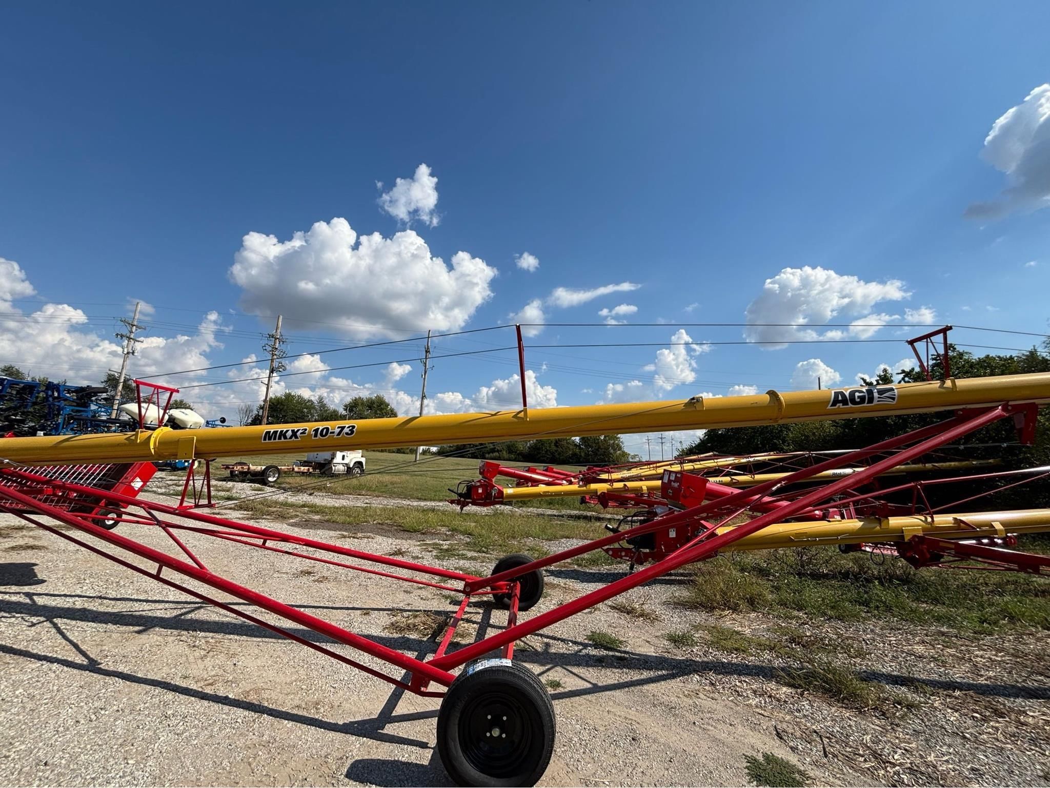 Westfield MKX2 10-73 Equipment Image0