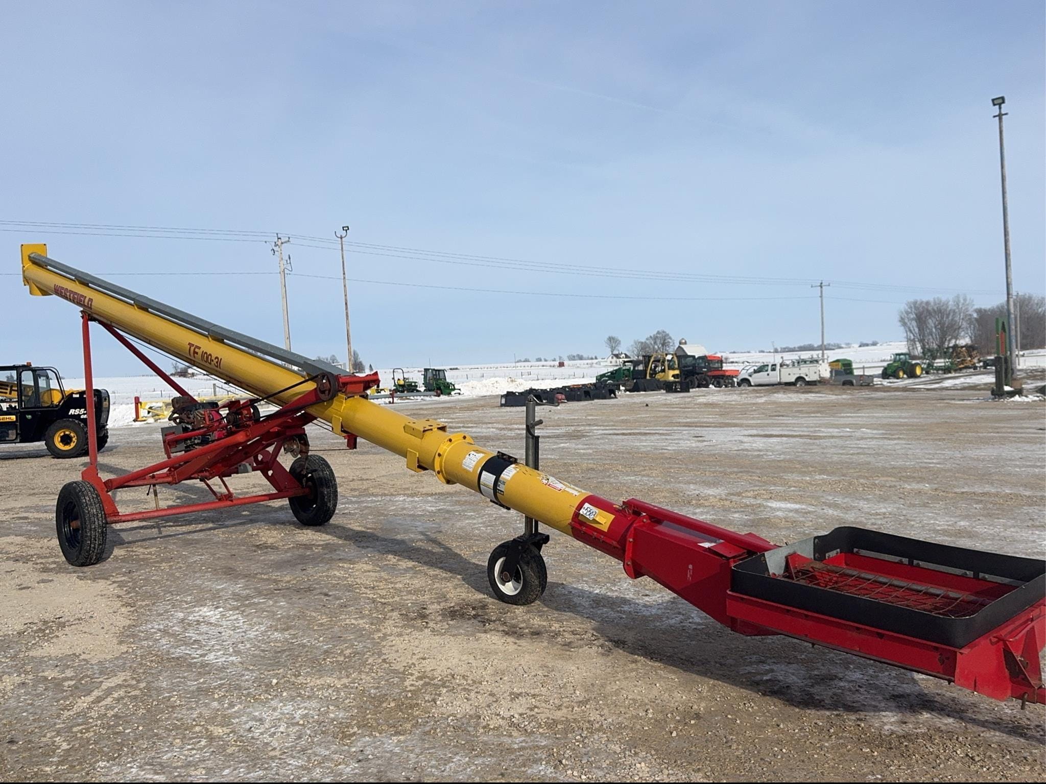 Westfield TF100-31 Equipment Image0