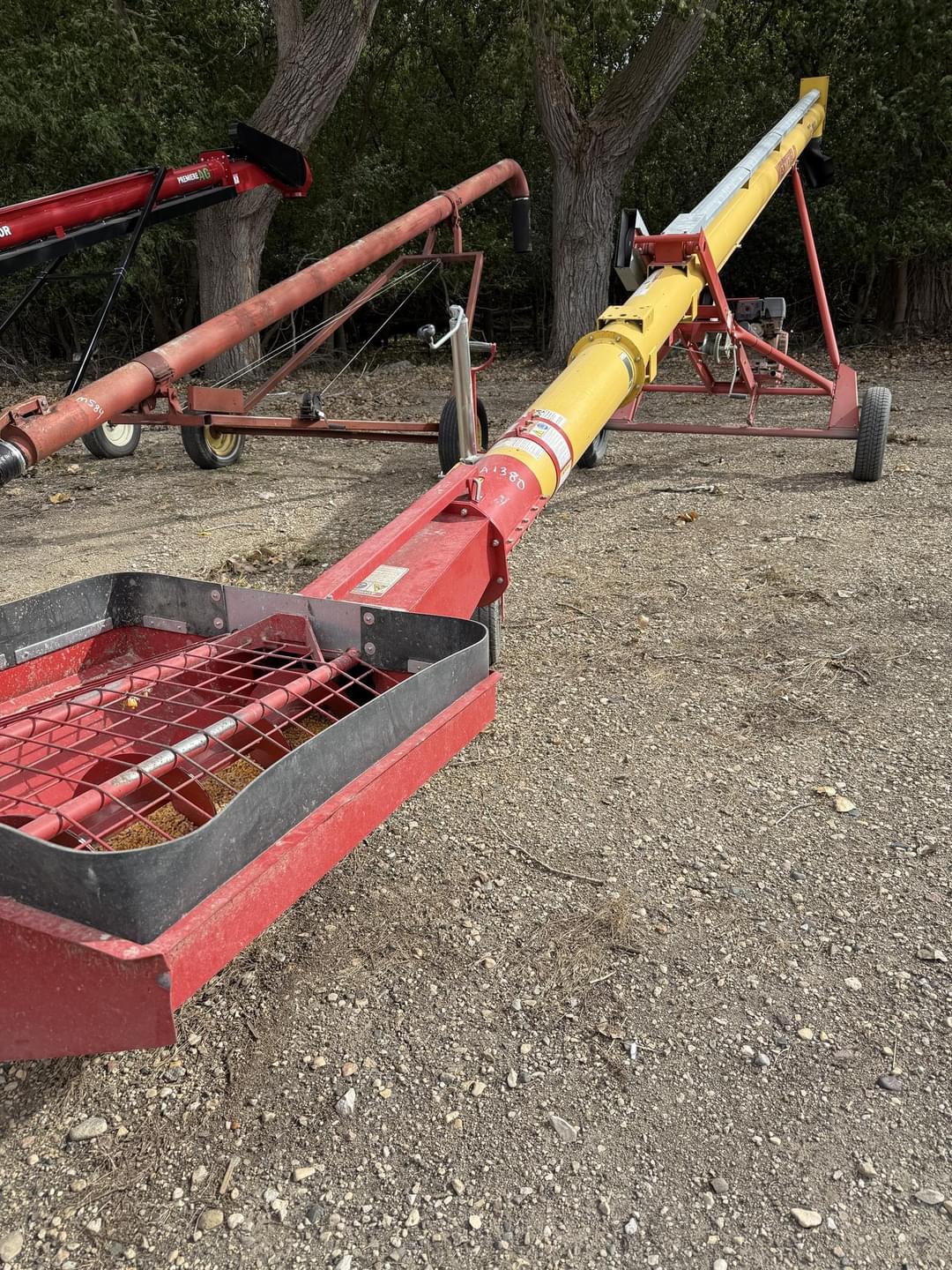 Image of Westfield TF100-31 Image 0