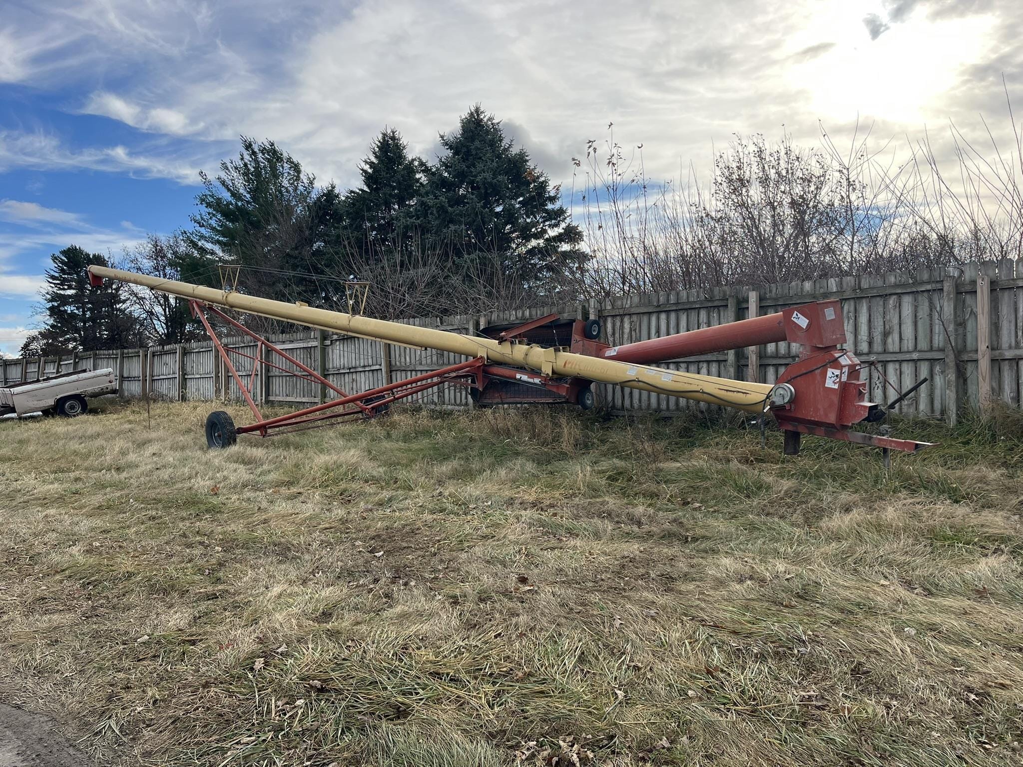 Westfield W100-61 Equipment Image0