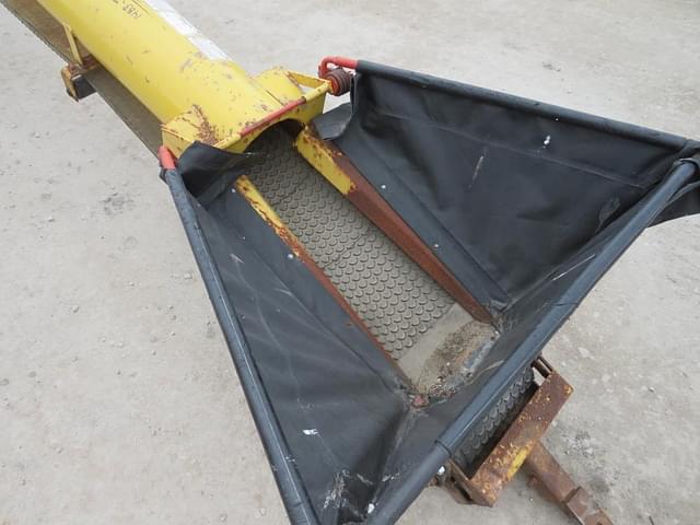 Image of Westfield WC1335 equipment image 1