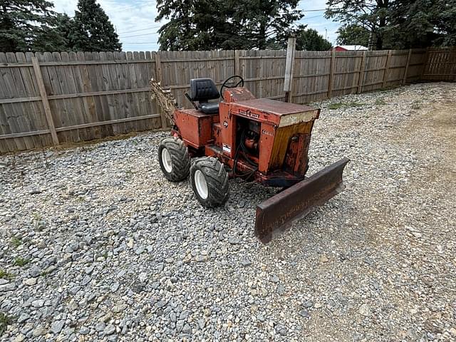 Image of Ditch Witch J20 equipment image 1