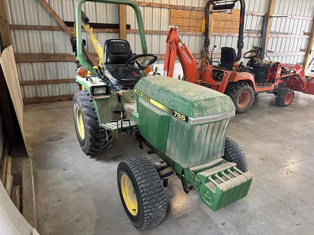 Image of John Deere 755 equipment image 2