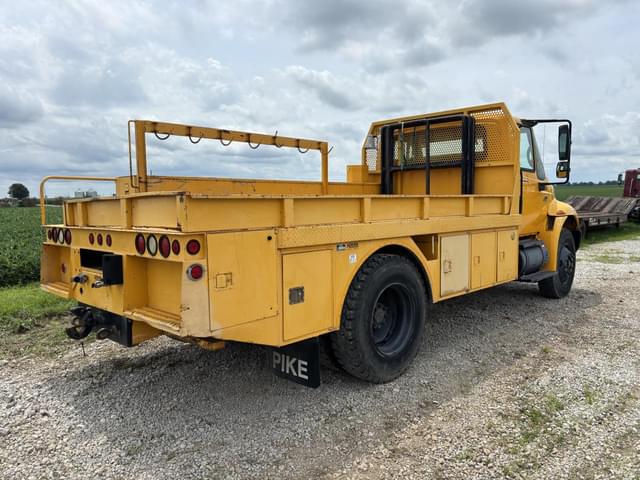 Image of International 4300 equipment image 1