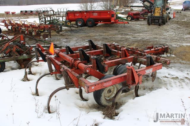 Image of White 435 equipment image 2