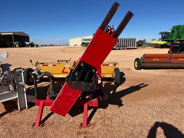 Image of Wheatheart Outlaw equipment image 1