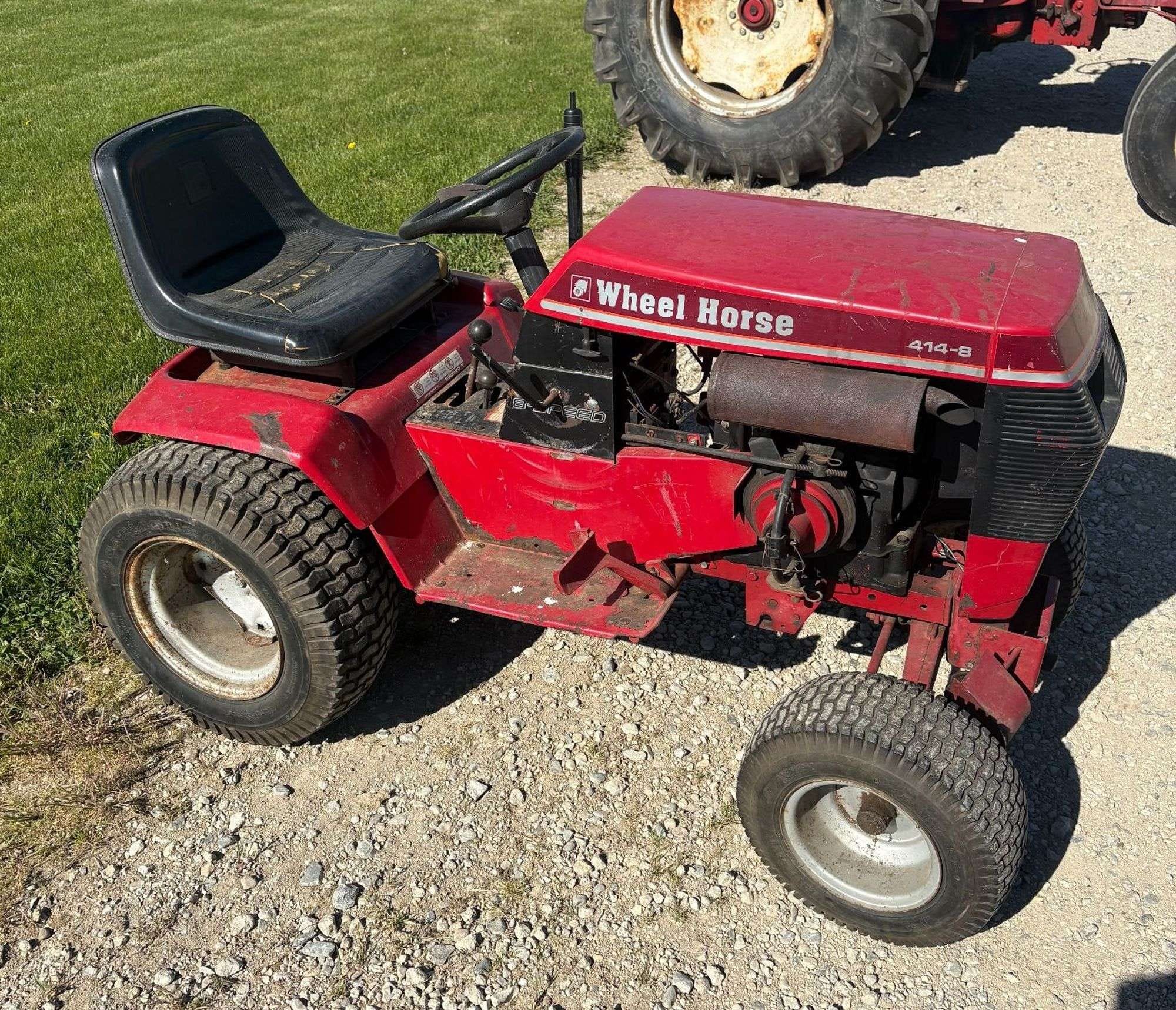 Wheel Horse 414-8 Equipment Image0