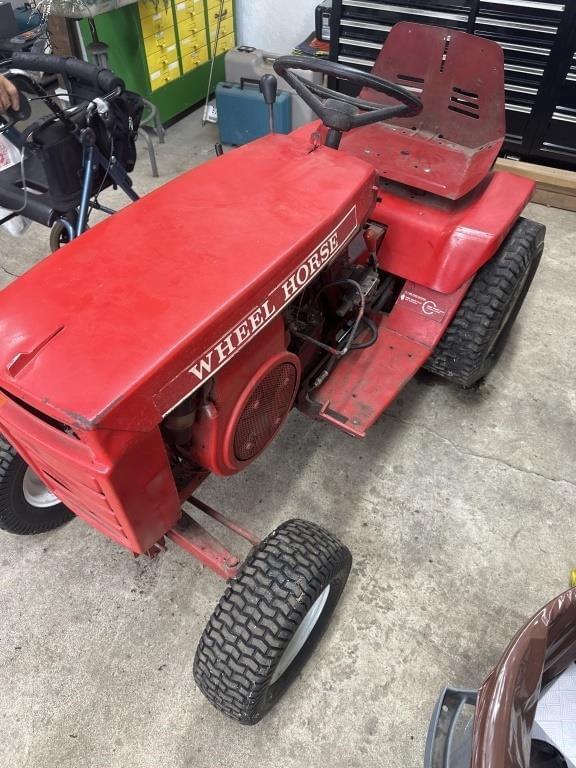 Image of Wheel Horse C-160 equipment image 4