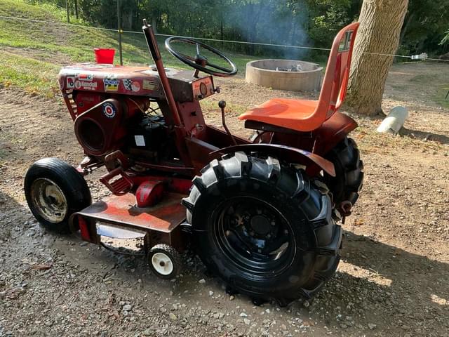 Image of Wheel Horse 702 equipment image 2