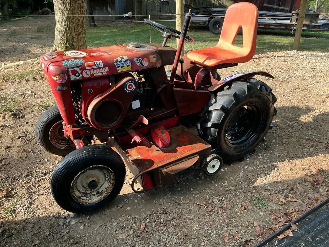 Image of Wheel Horse 702 Primary image
