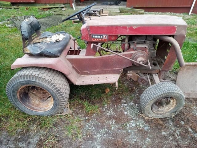 Image of Wheel Horse Raider 14 equipment image 2