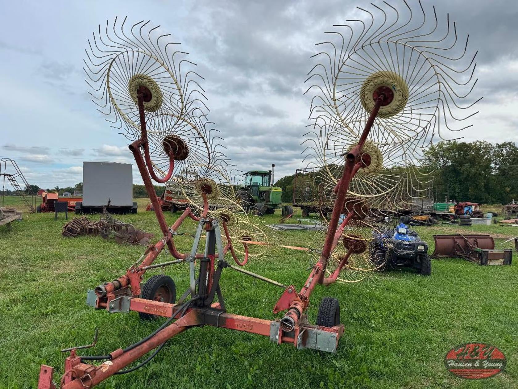 Circle C Golden Eagle Wheel Rake Equipment Image0